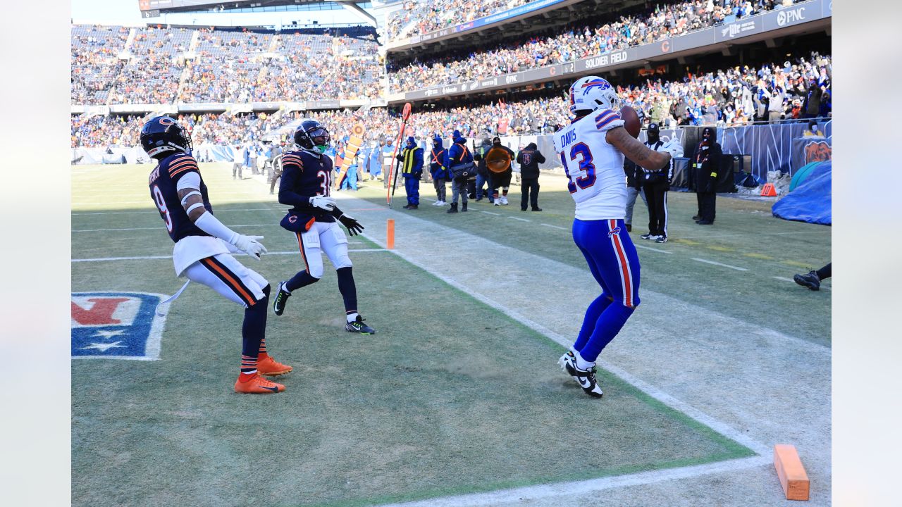 Bills rushing attack fuels win over Bears to clinch AFC East title