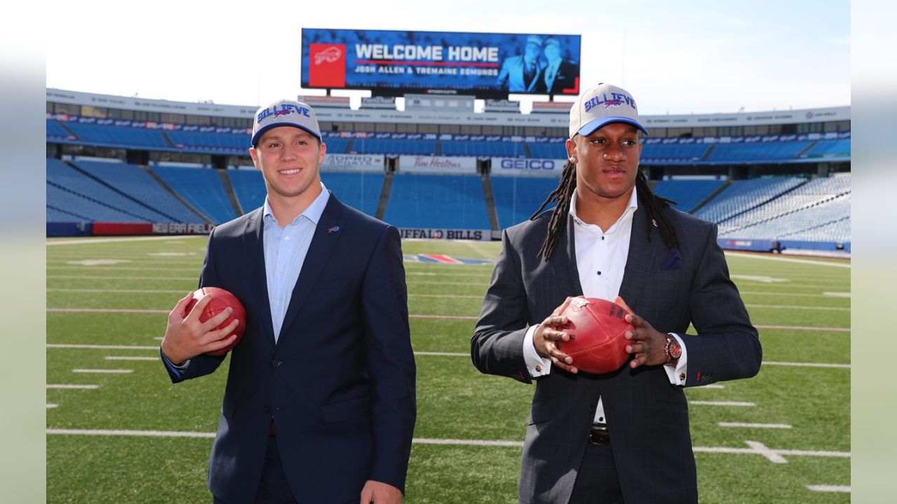 Football, life a family affair for Tremaine Edmunds