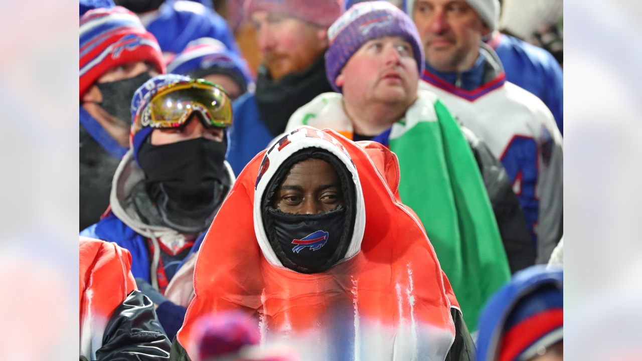 Bills fans snatch up playoff gear