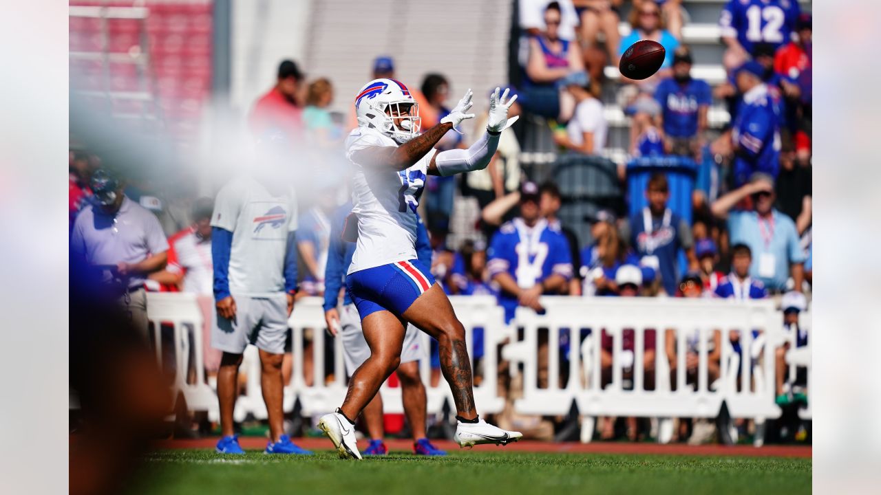 BillsCamp Day 6 Notes: •Gabe Davis has been that dude last couple  practices. Davis open all day. •Tyrel Dodson with first team reps today…