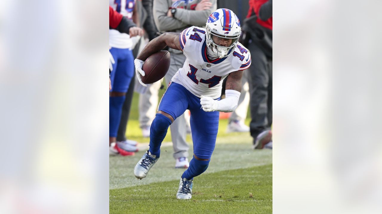 Buffalo Bills win their first AFC East title since 1995 after rout over the  Denver Broncos: Recap, score, stats and more 