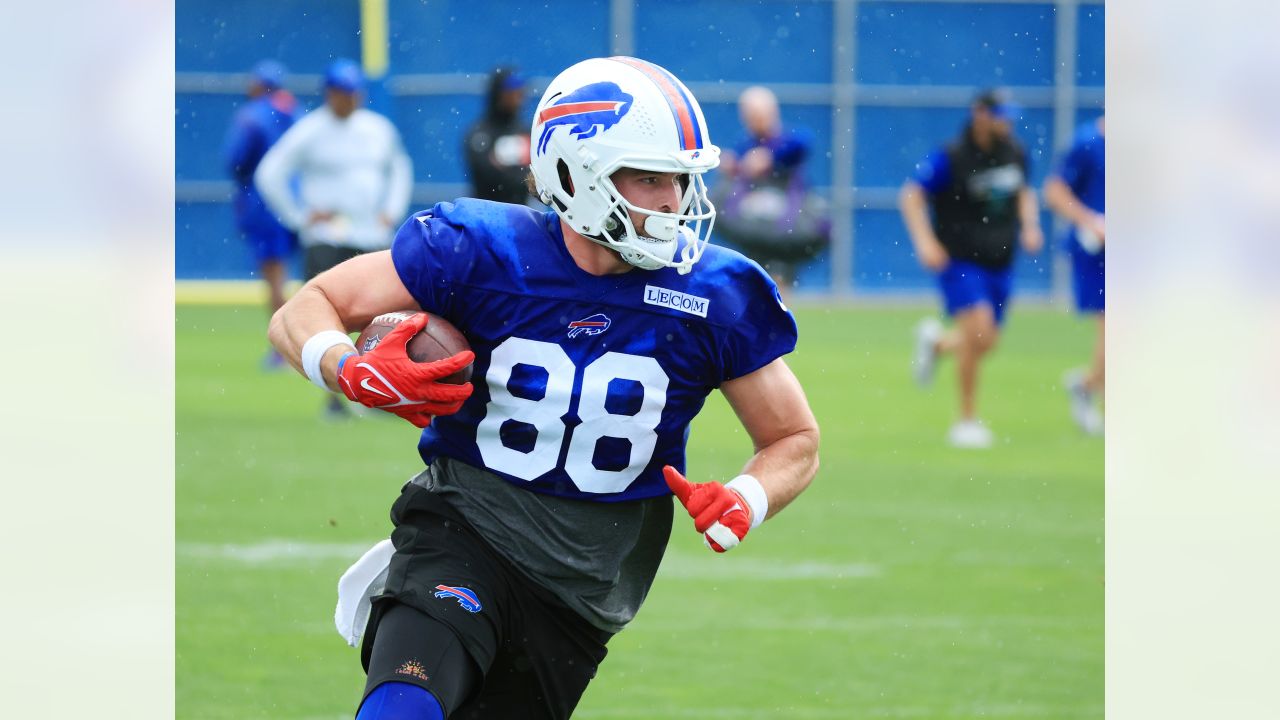 Josh Allen, Aaron Rodgers on Monday Night Football