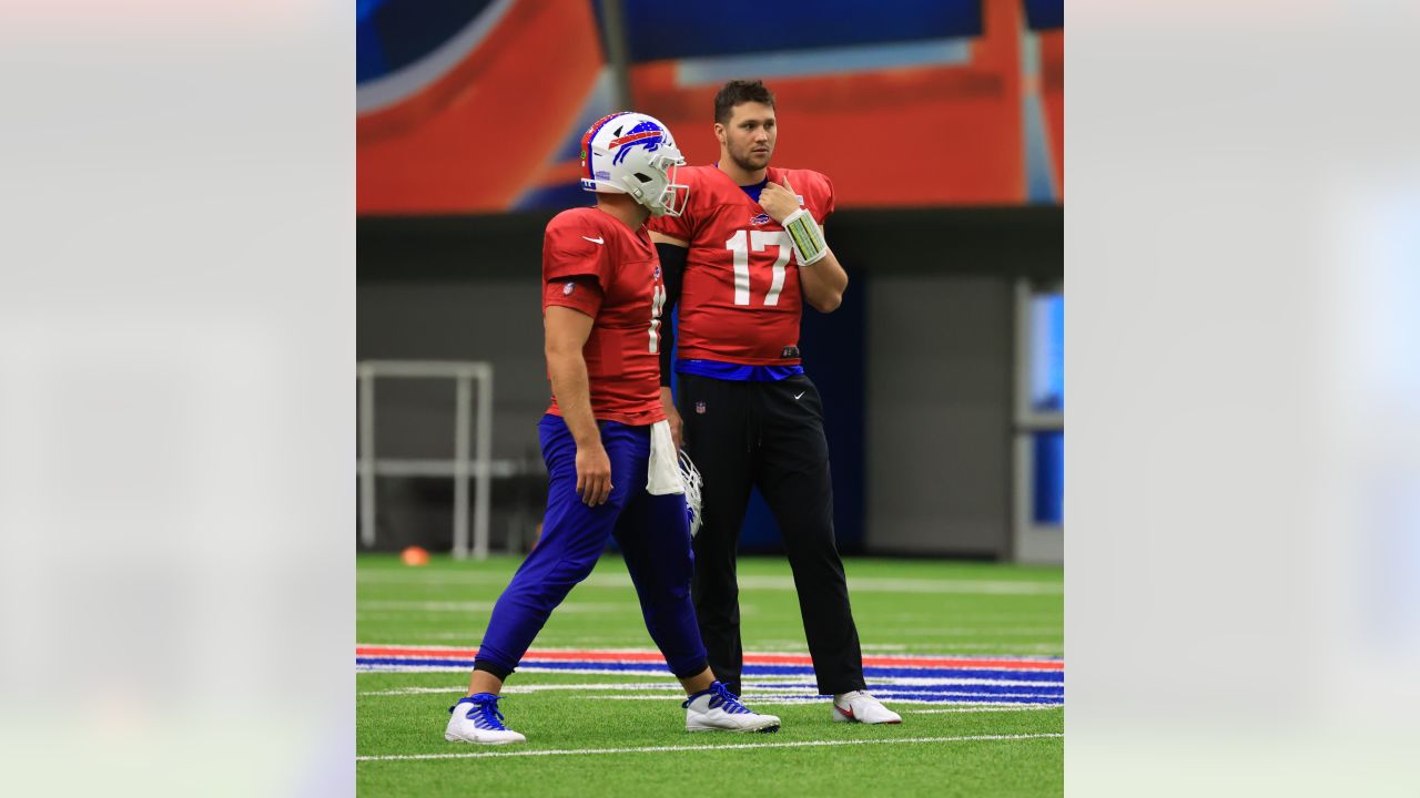 Why Josh Allen plans to go sleeveless in frigid Patriots-Bills game