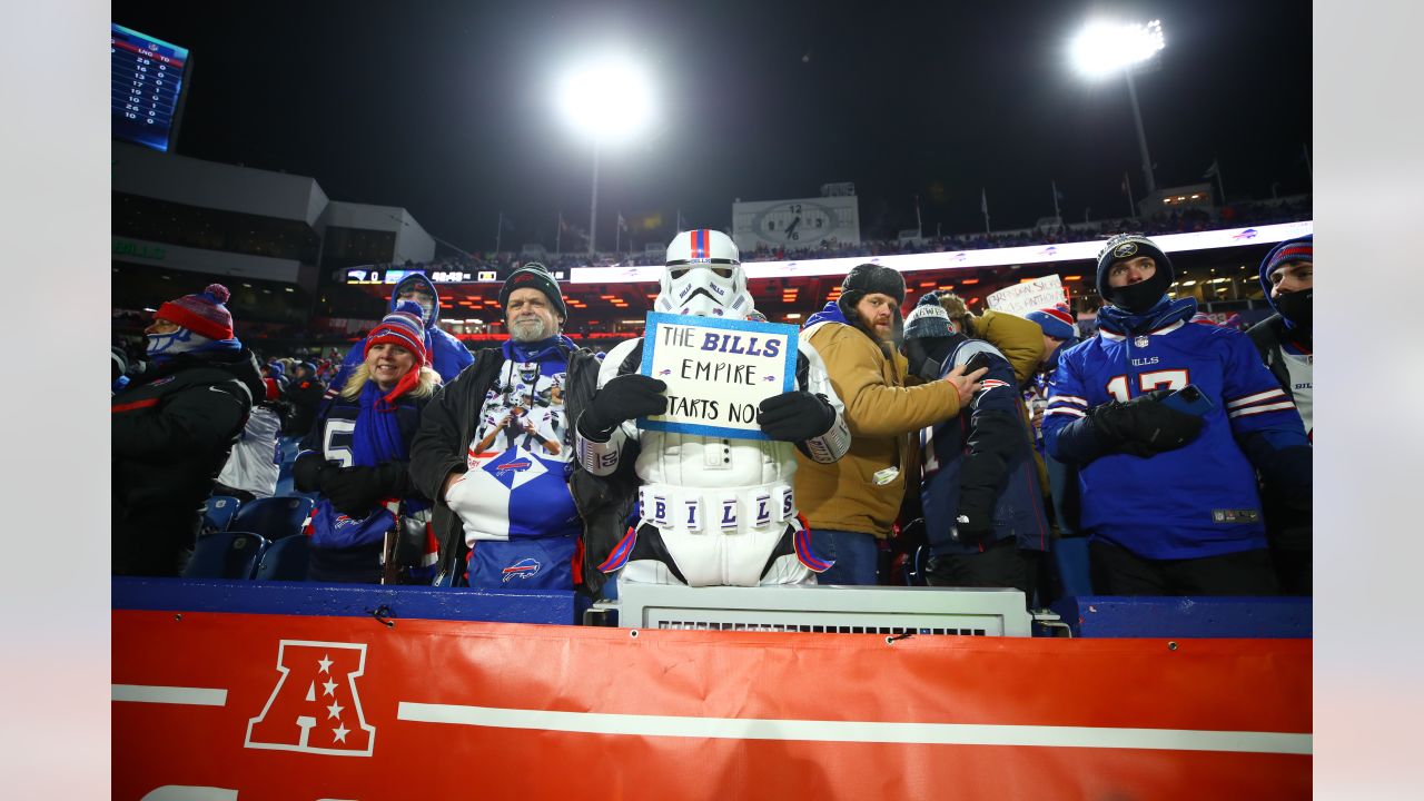 Josh Allen shines as Bills obliterate Patriots in NFL wild card round