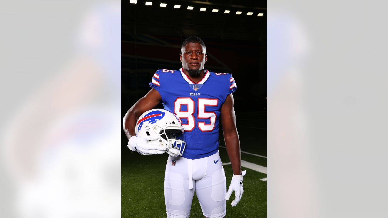 Buffalo Bills tight end Quintin Morris (85) takes the field for practice at  NFL football training camp in Orchard Park, N.Y., on Saturday, July 31,  2021. (AP Photo/Joshua Bessex Stock Photo - Alamy