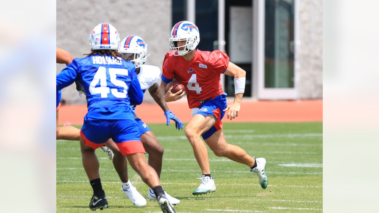 Buffalo Bills on X: The rookie is earning his first team reps. Top 3  things to know from day four of Bills Camp:  @ Ticketmaster