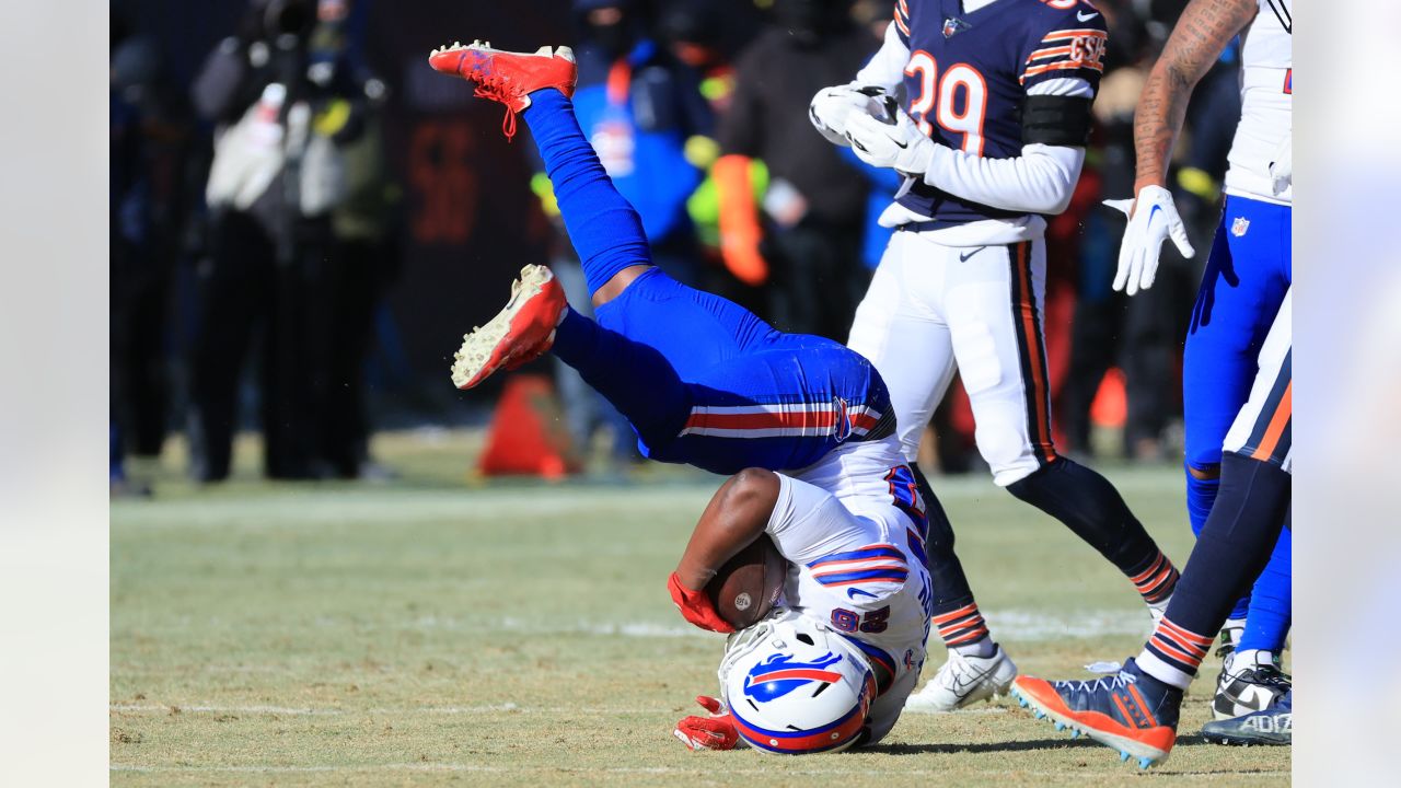 Bills rushing attack fuels win over Bears to clinch AFC East title