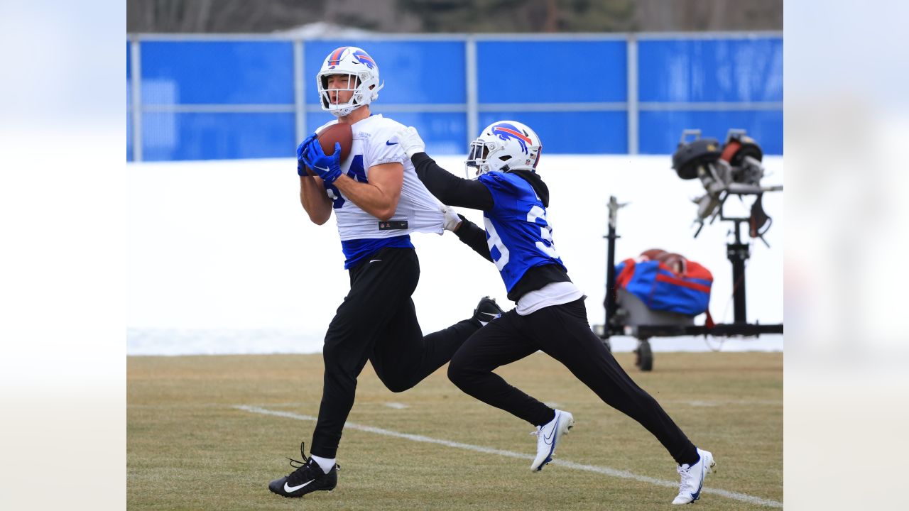 Josh Allen's connection with Joe Burrow, Mitch Morse's return and