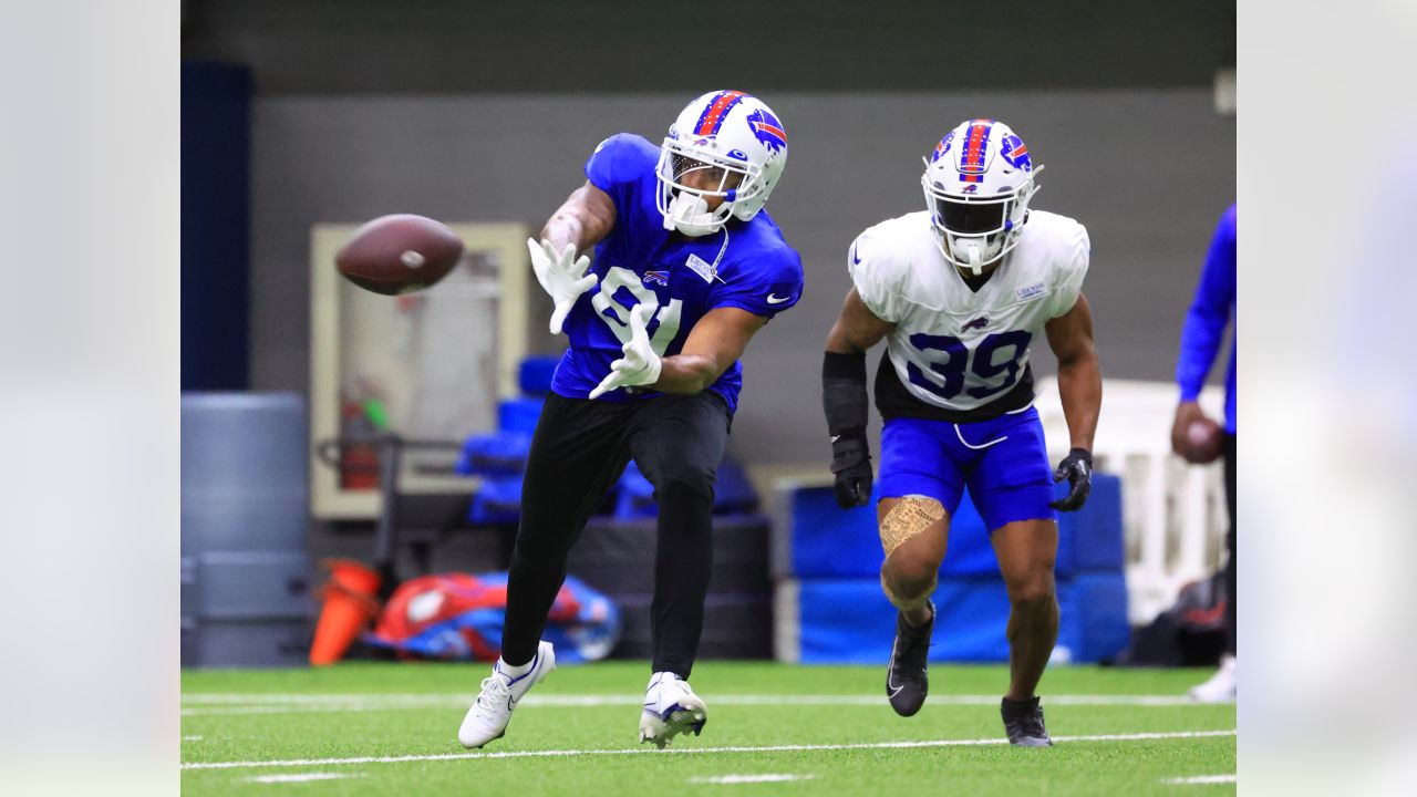 Spencer Brown takes himself to task despite Bills' win vs. Panthers 