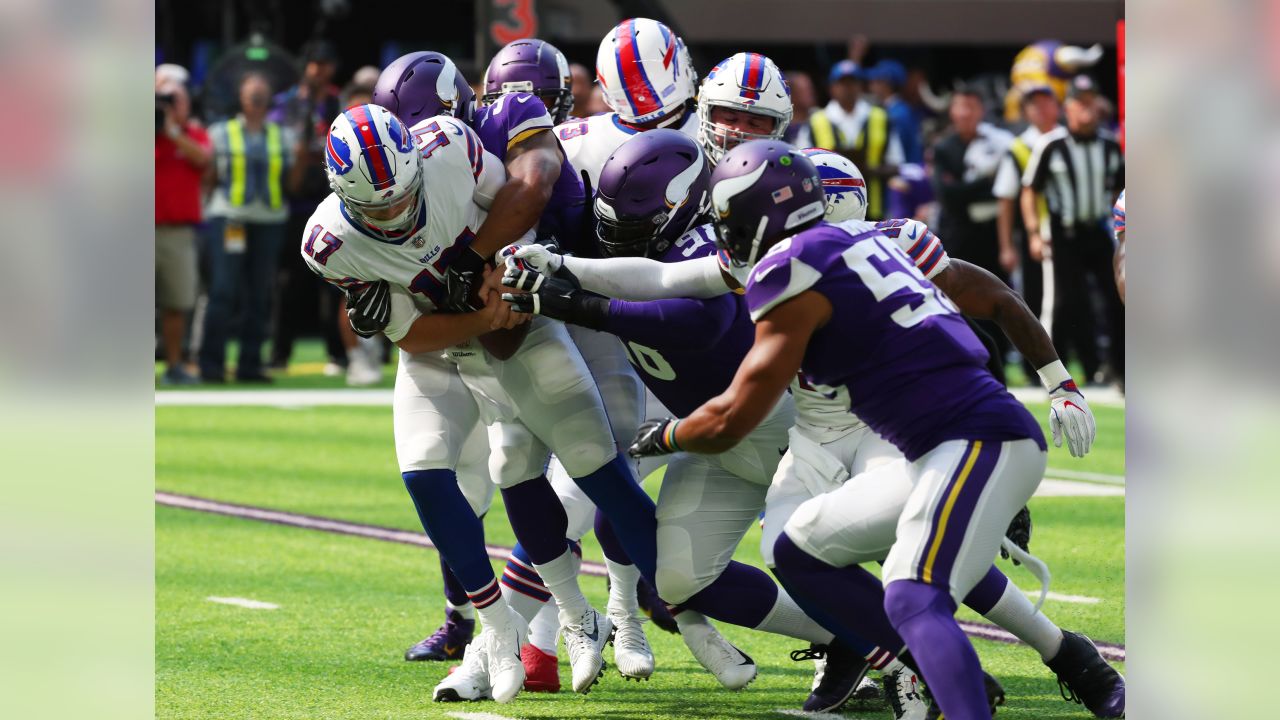 GAME RECAP: Bills dominate Vikings in first win of the season