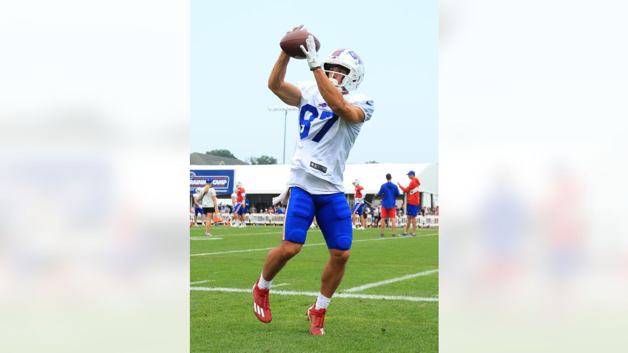 Dodson, Elam lead standouts from Return of the Blue and Red Scrimmage -  Buffalo Rumblings