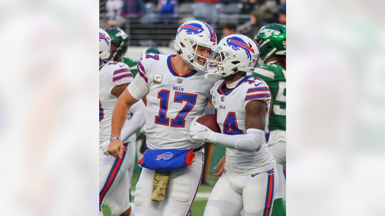 NFL_ Buffalo''Bills''Men Stefon Diggs #14 Josh Allen #17''Super