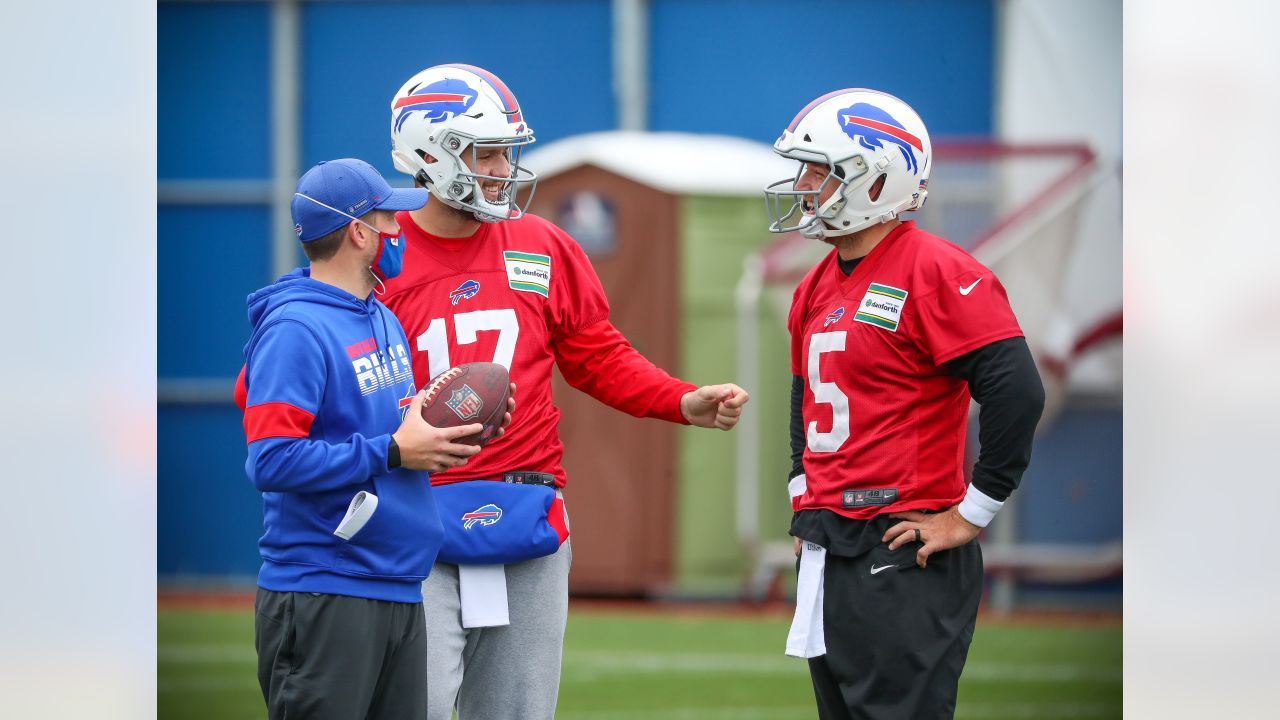 Josh Allen Wears Red Helmet At Practice For Bills Mafia! #Shorts 