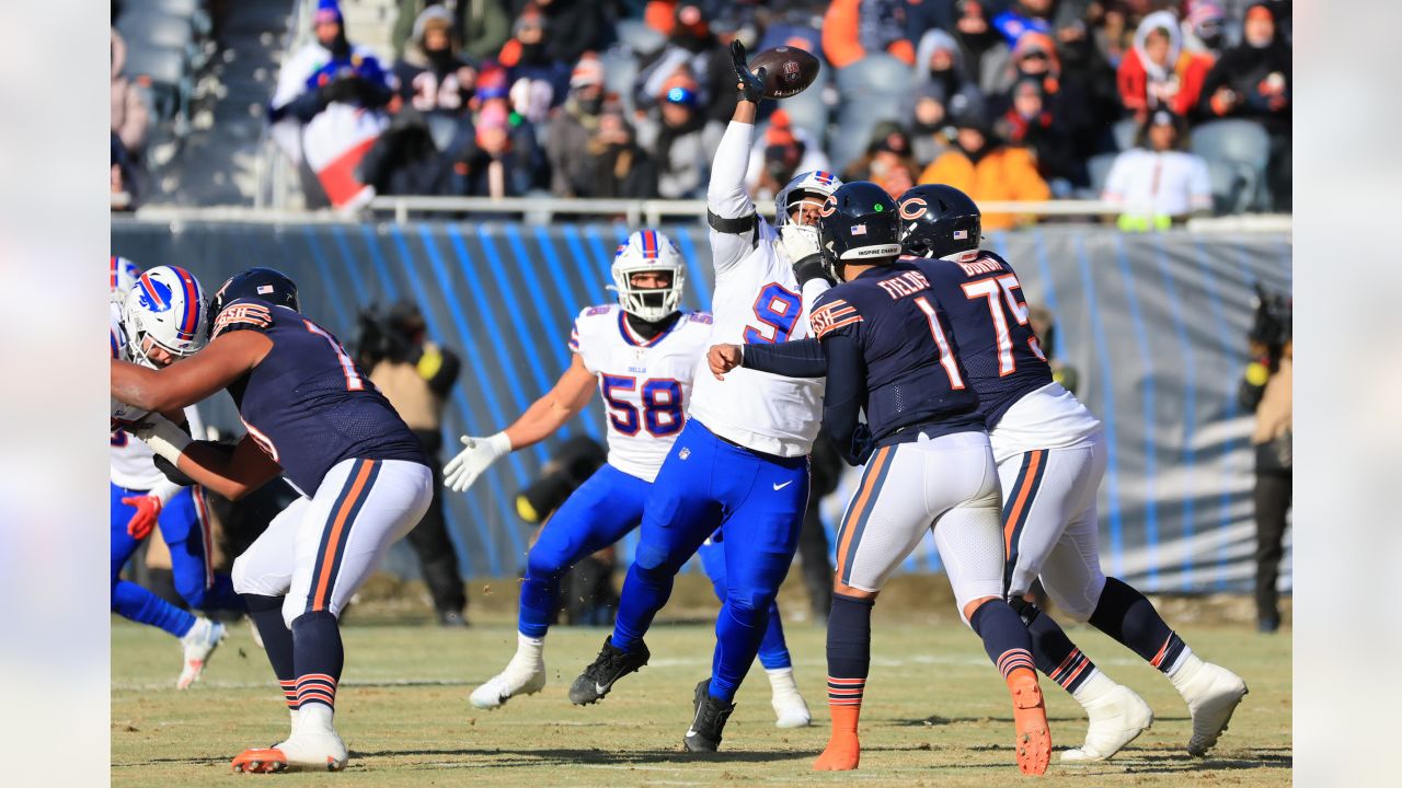 Bills rushing attack fuels win over Bears to clinch AFC East title