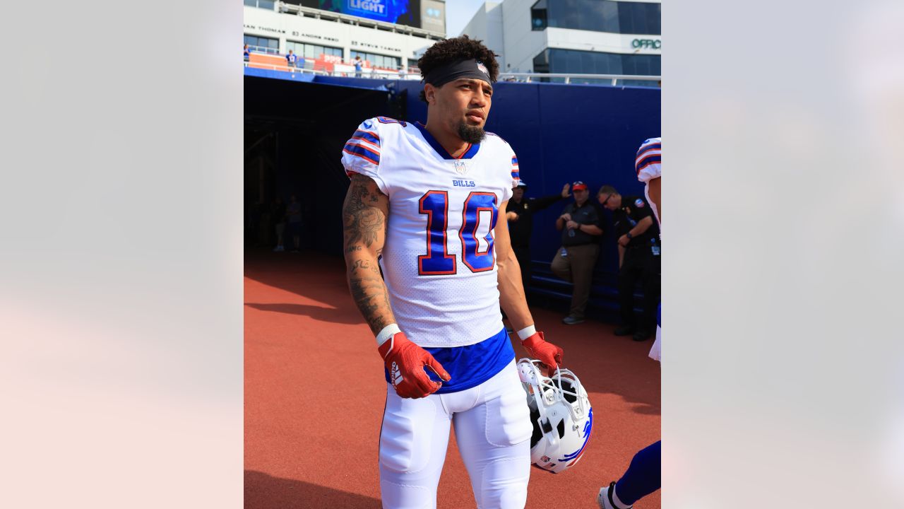 Former UT walk-on Gilliam signs contract extension with Bills