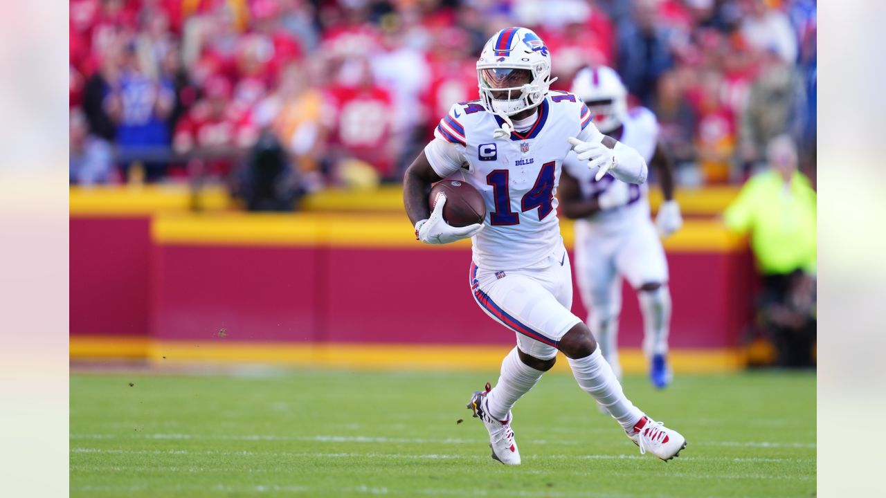 Josh Allen leads game-winning drive, Bills defense seals epic 24-20 win  over Chiefs with INT