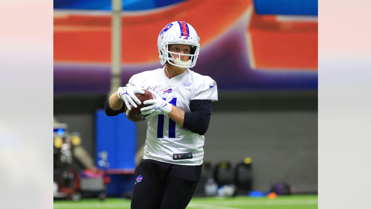 Josh Allen injury update: QB practices without brace ahead of Lions game -  Buffalo Rumblings