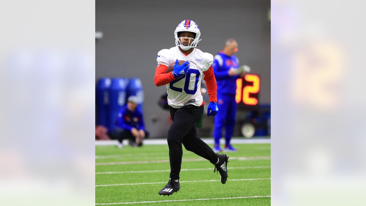 Bills Shake Up Backfield, Acquire RB Nyheim Hines From Colts - Buffalo  Fanatics Network