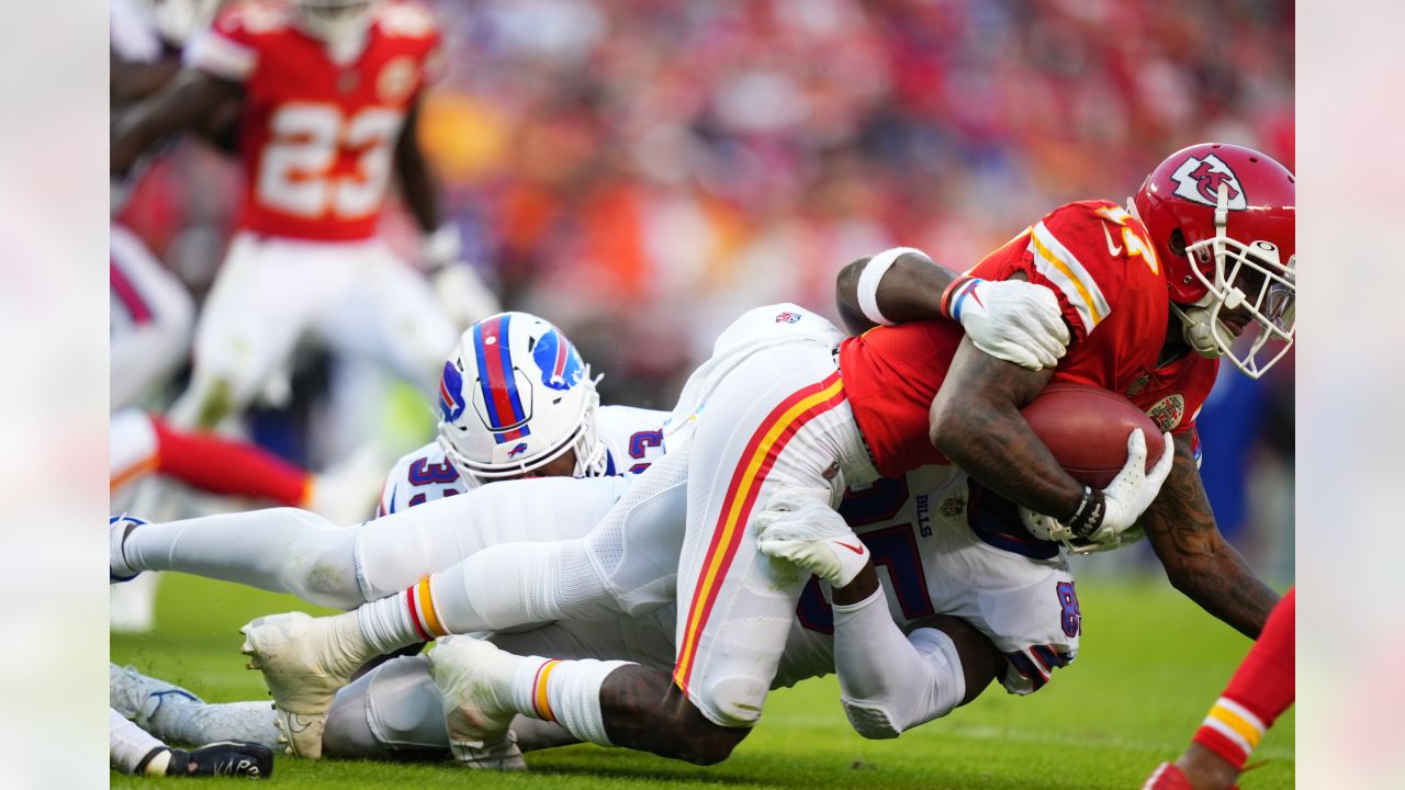 Josh Allen leads game-winning drive, Bills defense seals epic 24-20 win  over Chiefs with INT