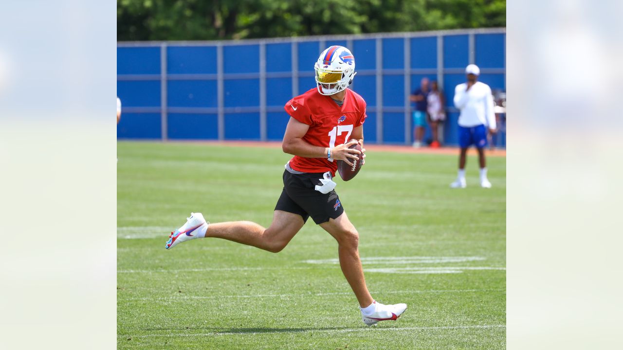 Buffalo Bills open up preseason training camp in Rochester