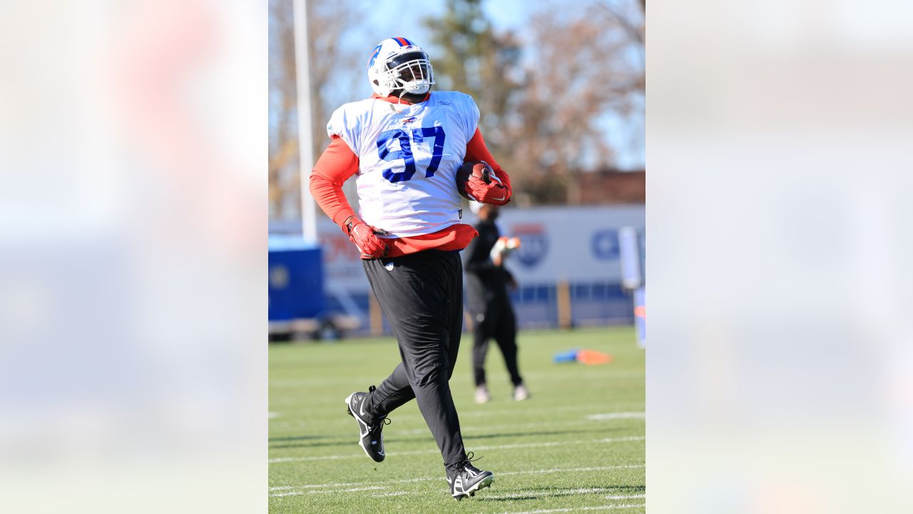 Bills Elevate CB Xavier Rhodes, RB Duke Johnson From Practice Squad; No QB  Elevated