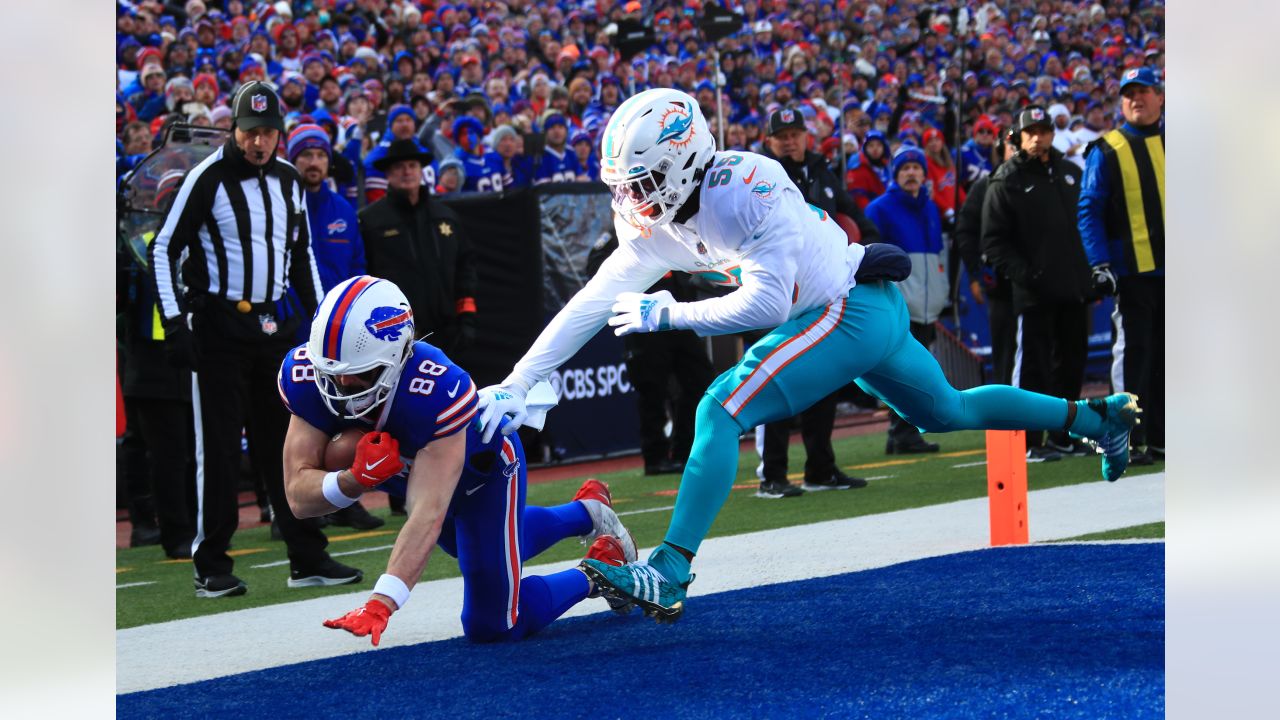 Bills edge Dolphins with a field goal to become first AFC playoff team -  CGTN