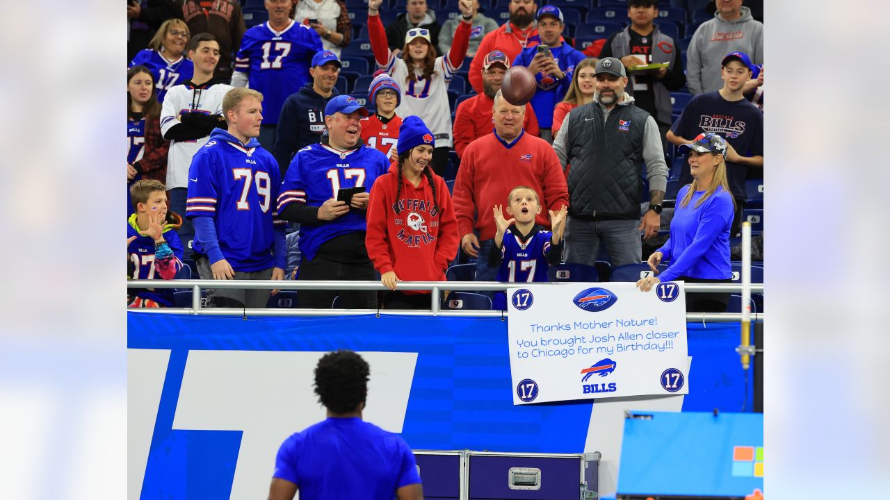 NFL announcers: Who is announcing Bills vs. Lions on Thanksgiving in Week  12? - DraftKings Network