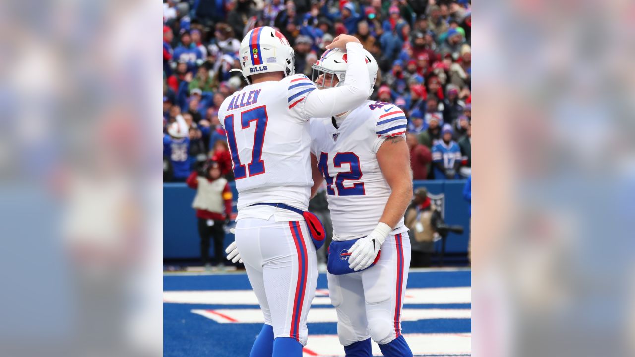 Josh Allen, Devin Singletary Help Buffalo Bills Capitalize, Conquer First  Half vs. Vikings 24-10 - Sports Illustrated Buffalo Bills News, Analysis  and More