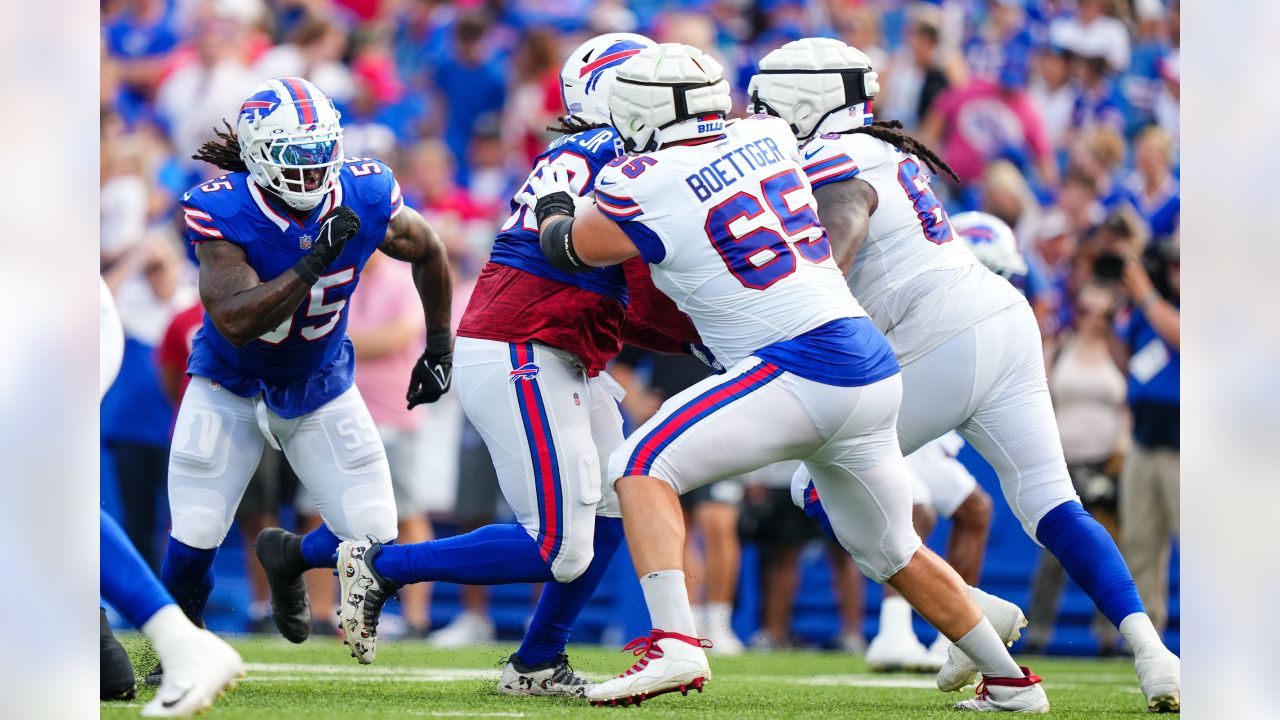 Best photos from the 2021 Return of the Blue & Red practice