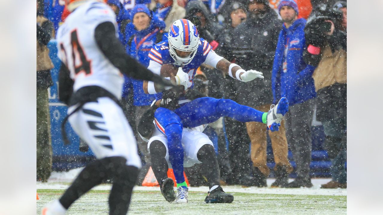 In 27-10 Domination of Bills, Bengals Prove They're 'Built' For Another  Super Bowl Run - CLNS Media