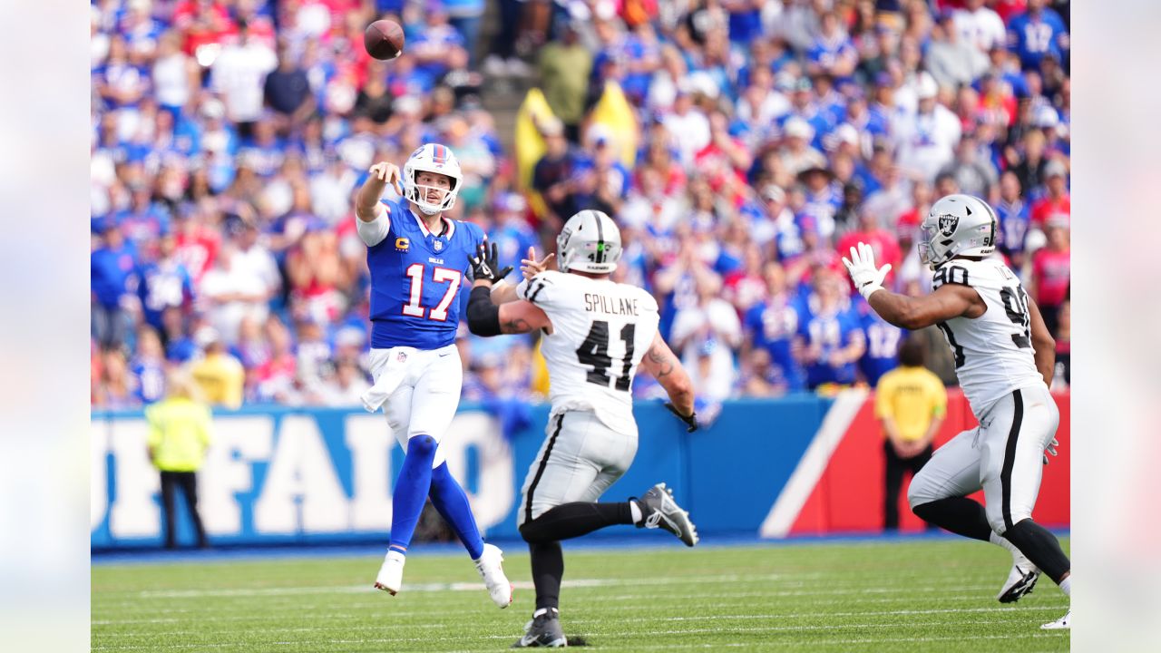 Buffalo Bills pummel Las Vegas Raiders in statement 38-10 win