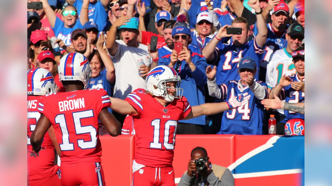 Buffalo Bills - Touchdown celebration in mid-season form!