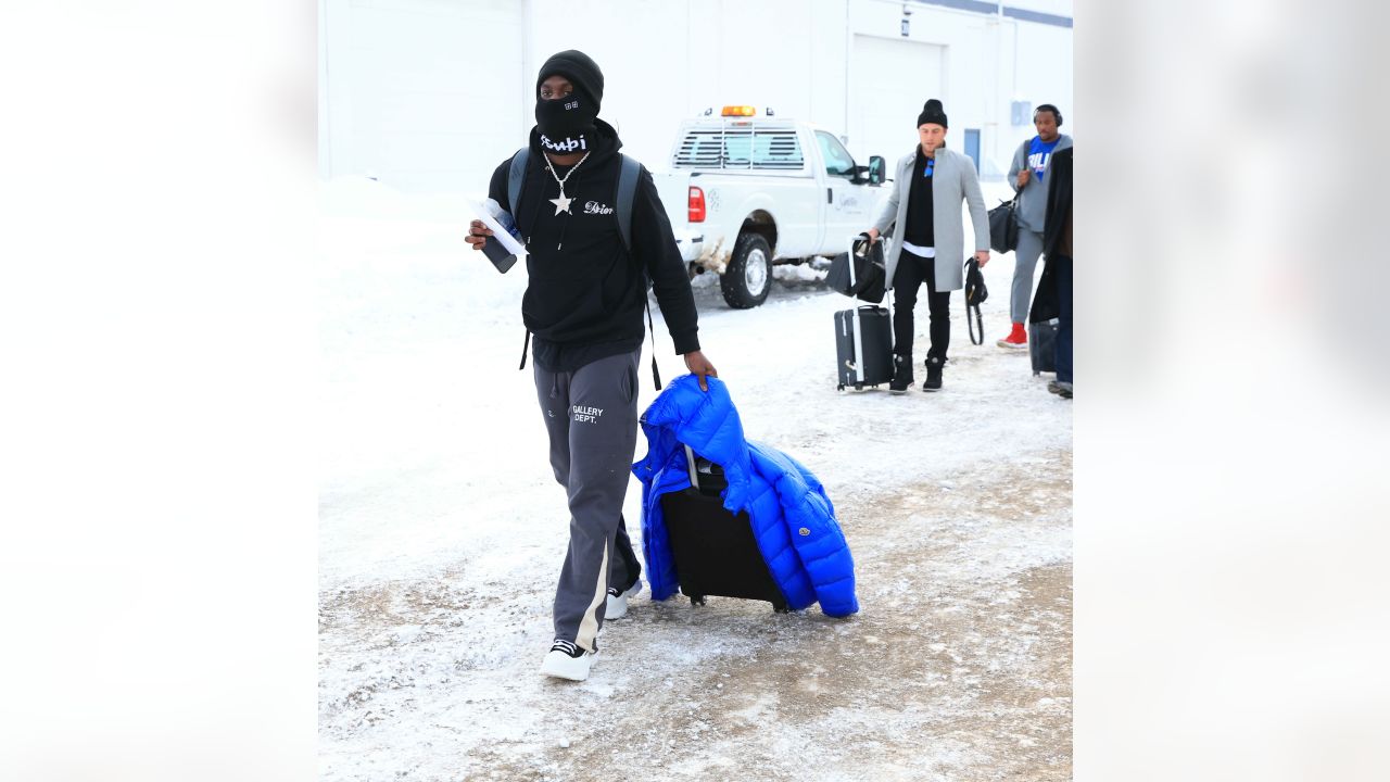 Bills' McDermott keeps things light amid heavy snow fall