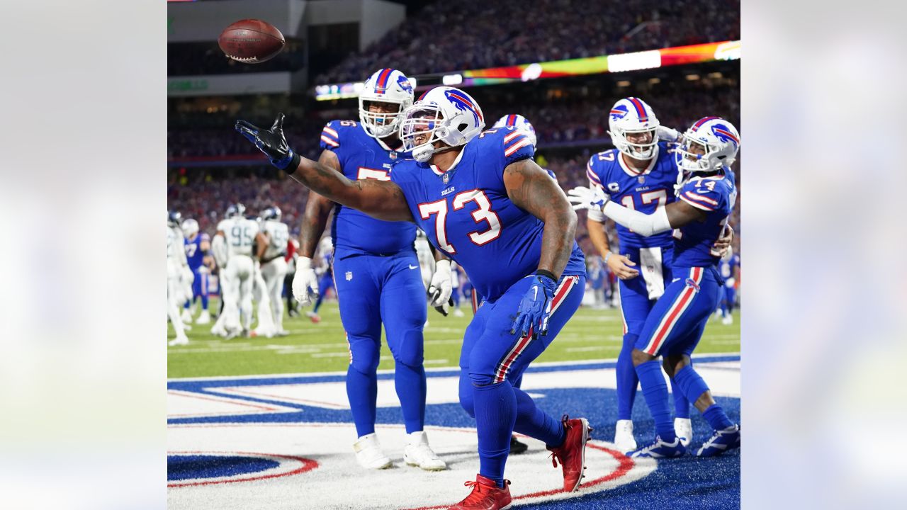 Gabe Davis celebrates a TD with Bills G Rodger Saffold - 2022 Buffalo Bills  - Bills Fans