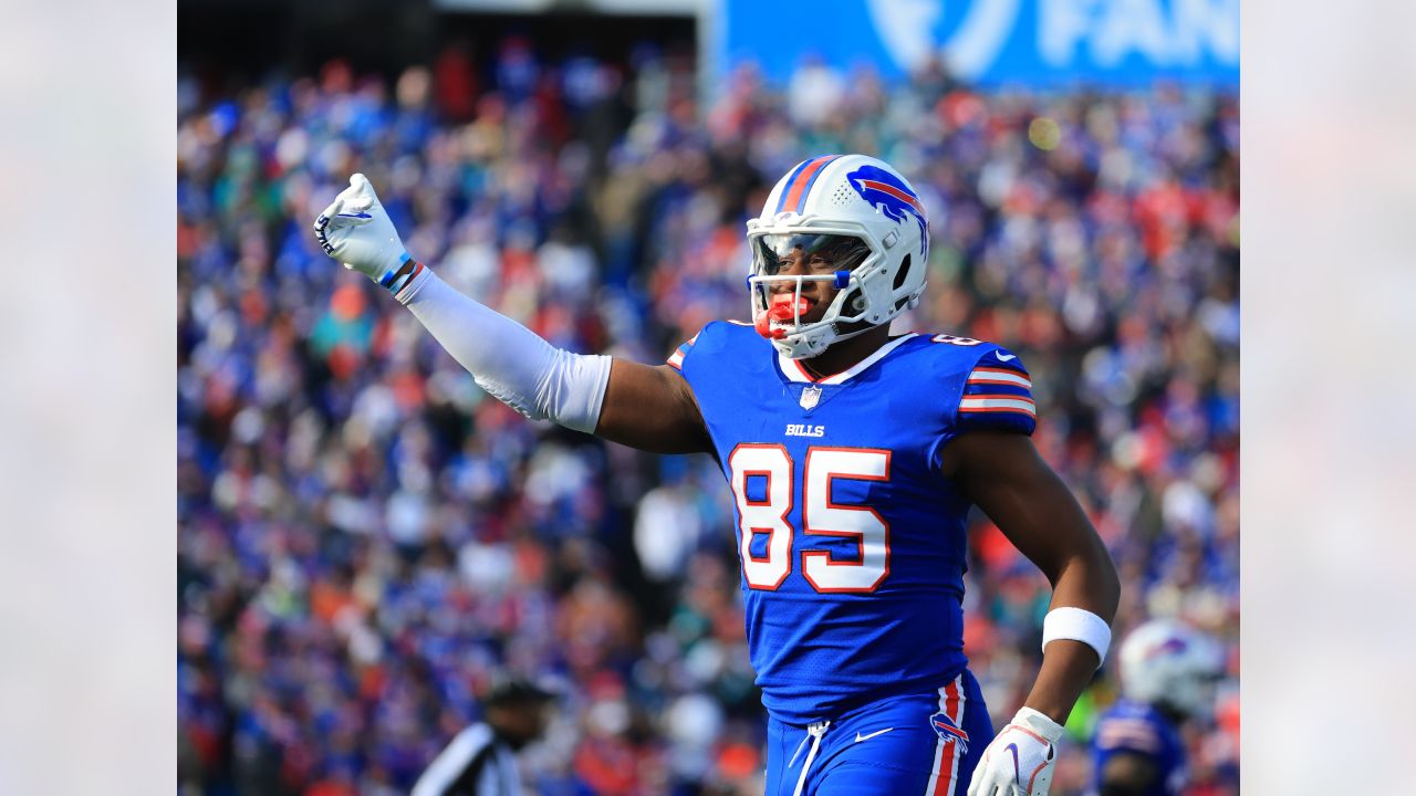 Bills edge Dolphins, 34-31, advance to AFC Divisional Round