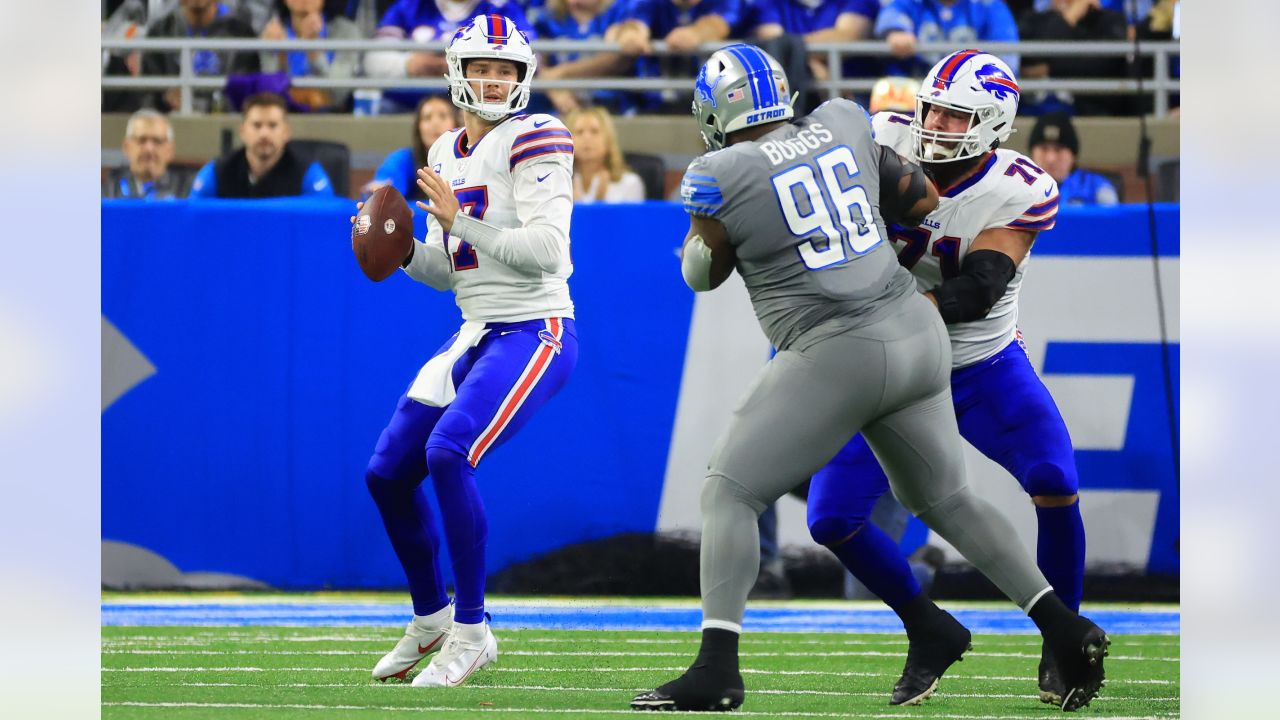 Social media feasts on Bills' Thanksgiving win over the Lions