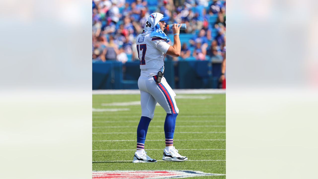 Josh Allen and Dawson Knox Touchdown Celebration, Josh Allen, Mid-season  form. 