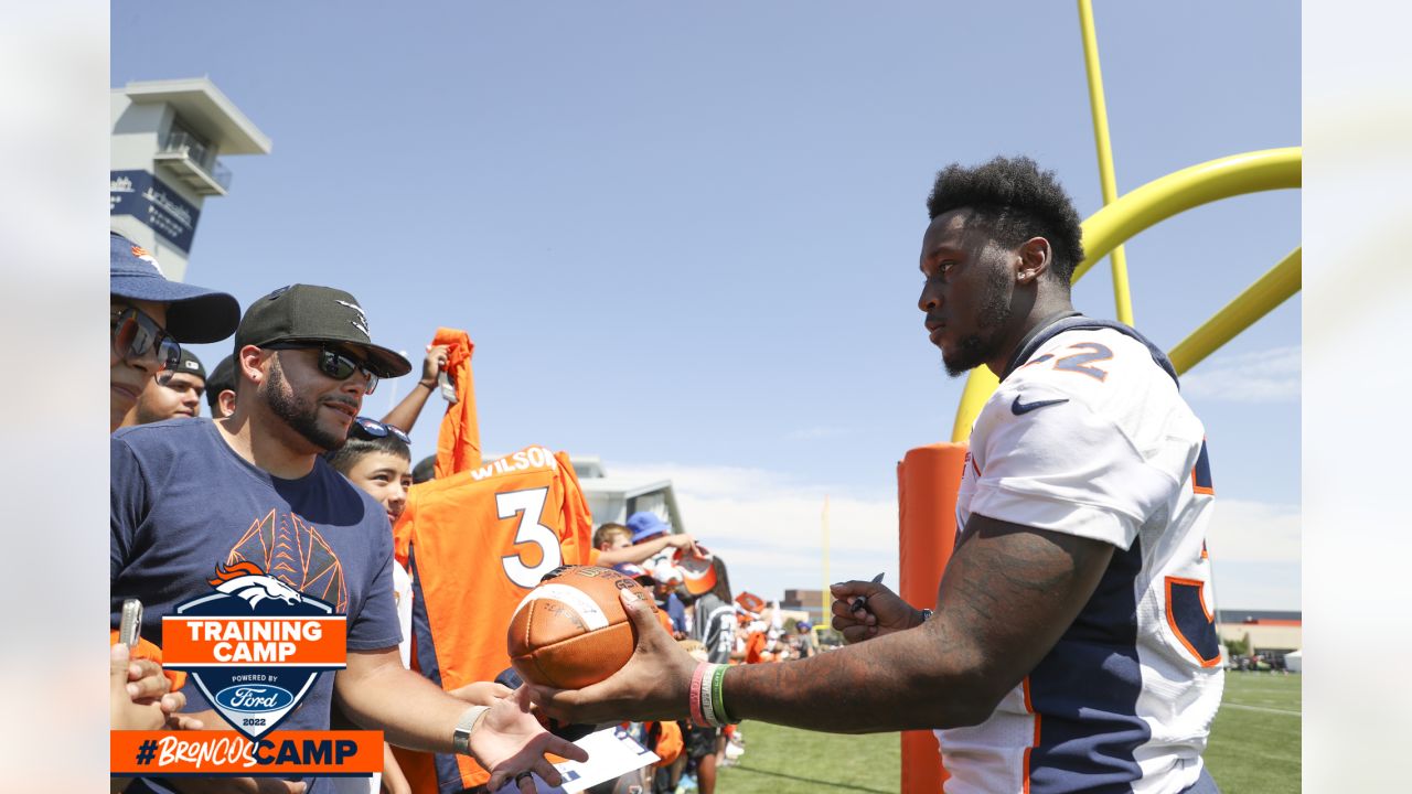 Albert Okwuegbunam 'Didn't Think Too Much' of Broncos Drafting TE Greg  Dulcich - Sports Illustrated Mile High Huddle: Denver Broncos News,  Analysis and More