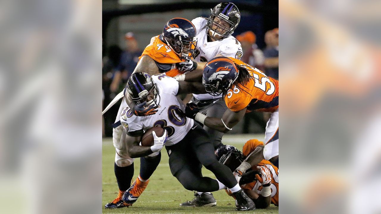 Peyton Manning's 7 TDs lead Broncos past Ravens 49-27