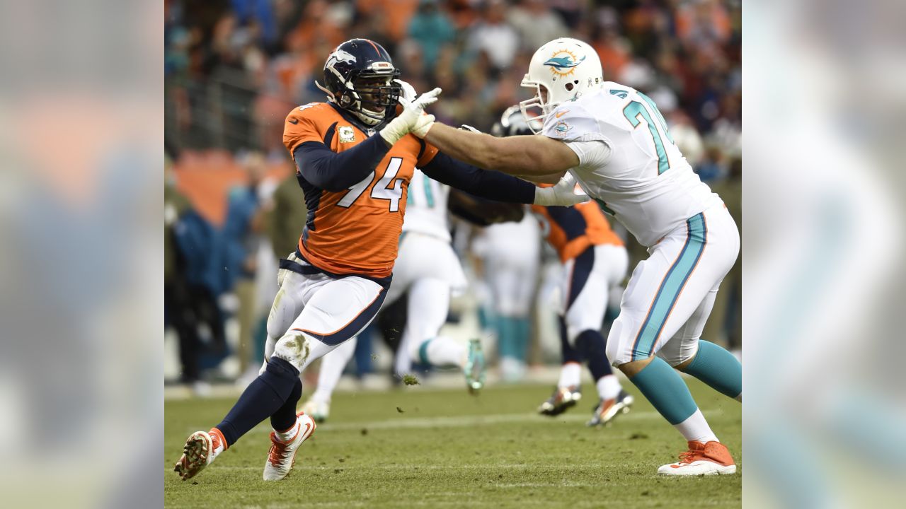 Denver Broncos vs. Miami Dolphins: Week 3 Bold Predictions & Picks - Sports  Illustrated Mile High Huddle: Denver Broncos News, Analysis and More