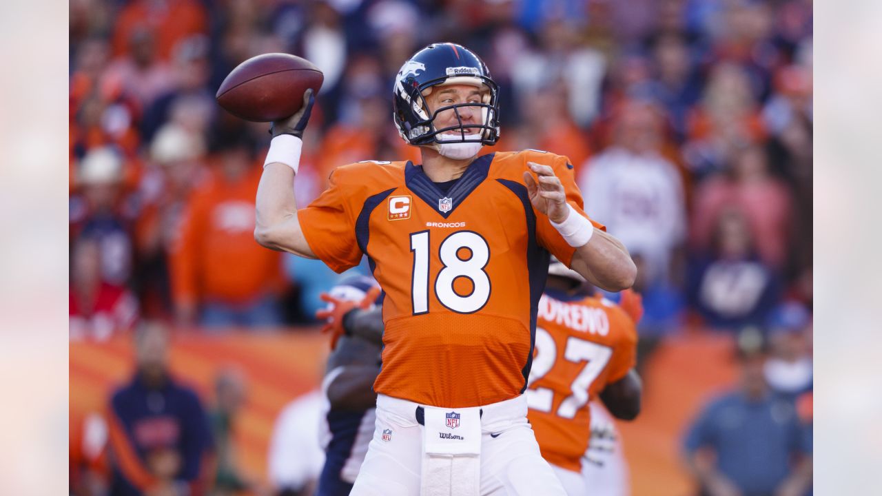 Denver Broncos Peyton Manning throws against the New England