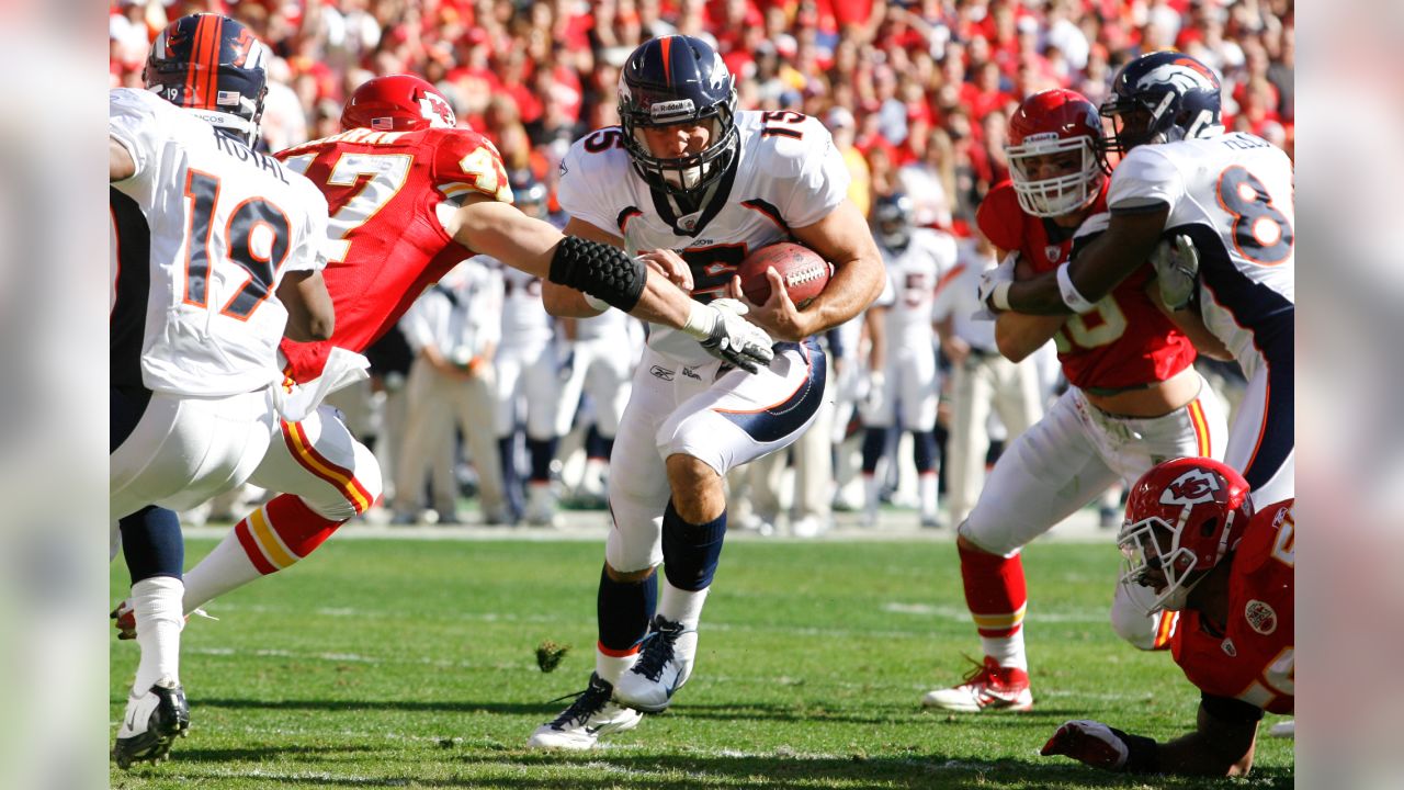 Tebow, Broncos in playoffs despite 7-3 loss to KC - The San Diego