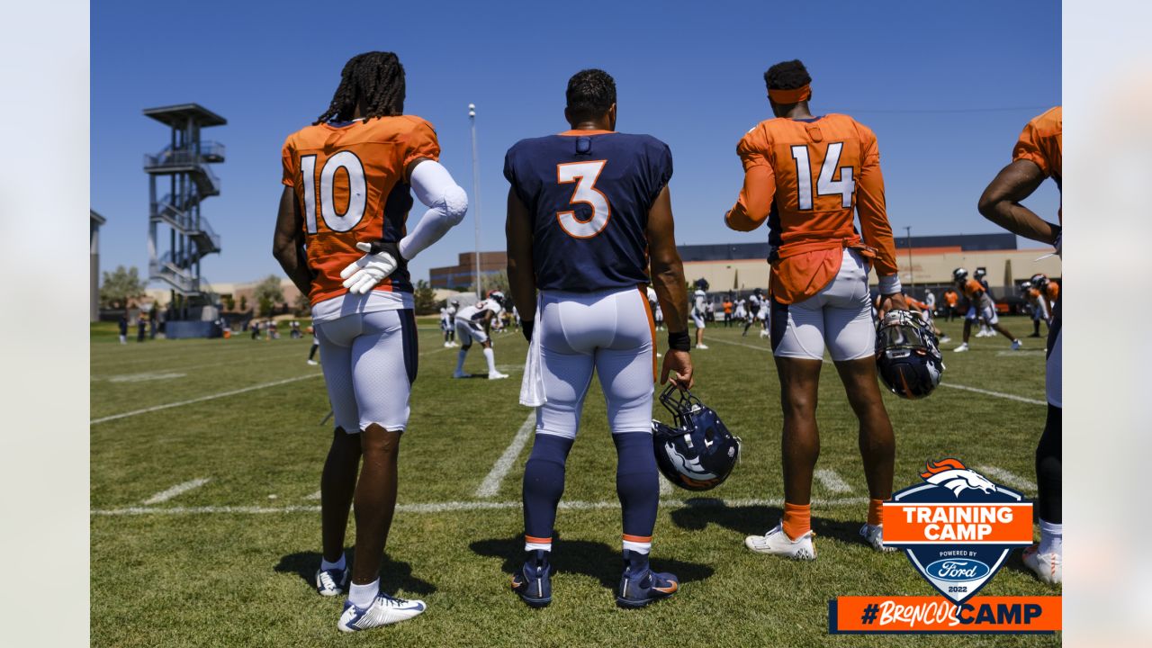 Broncos Camp Notebook: Calvin Anderson praises Russell Wilson's