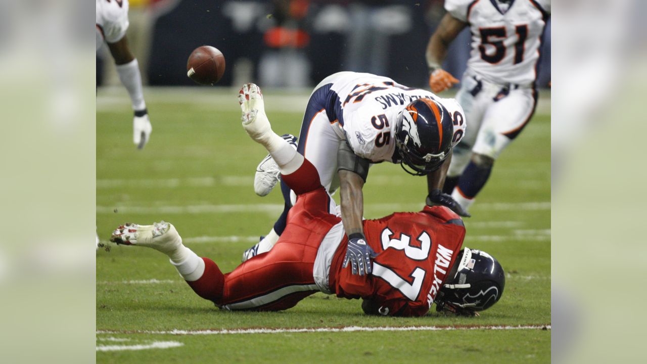 Former DeSoto High School Superstar, and Current Denver Bronco, Von  Miller's Jersey Retirement