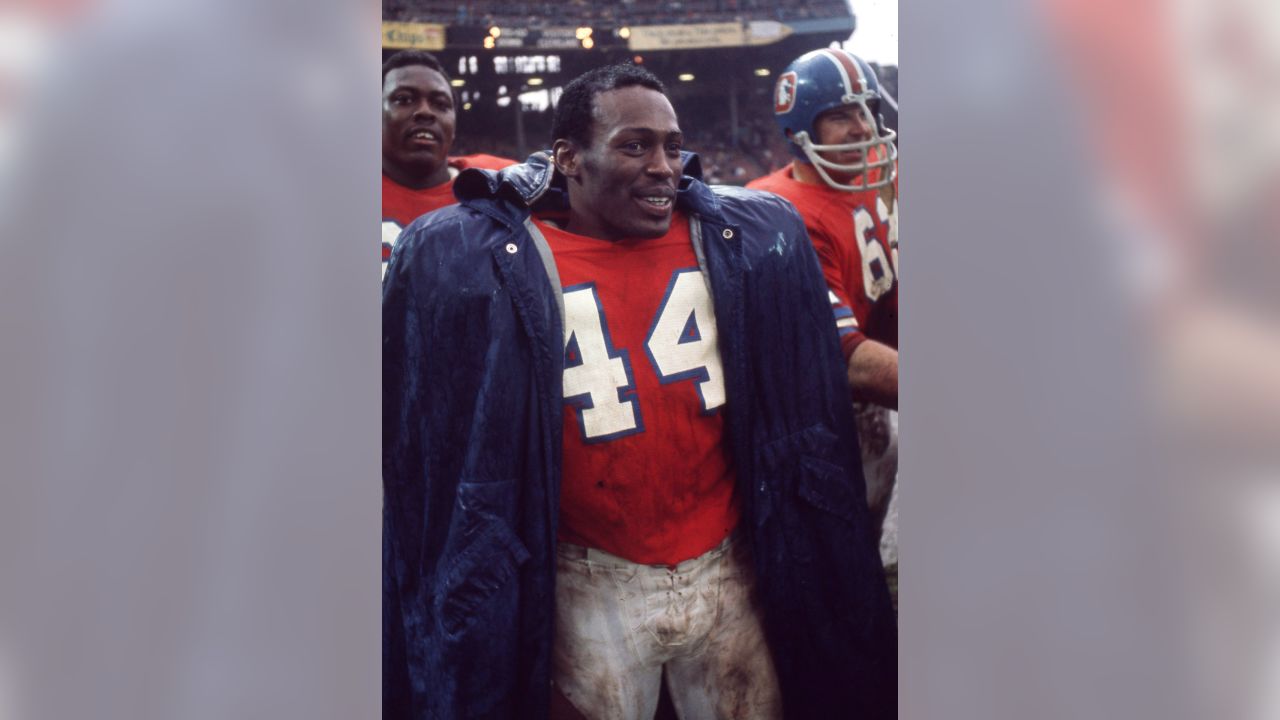 Floyd Little dead - NFL Hall of Famer dies at 78 from 'rare' cell cancer  after starring with Denver Broncos