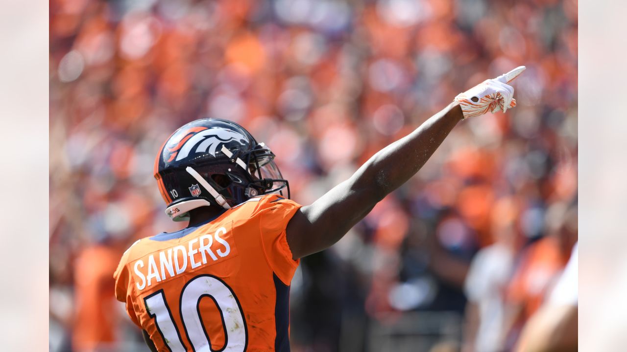 Broncos Super Bowl 50 champion Emmanuel Sanders retires after 12-year career