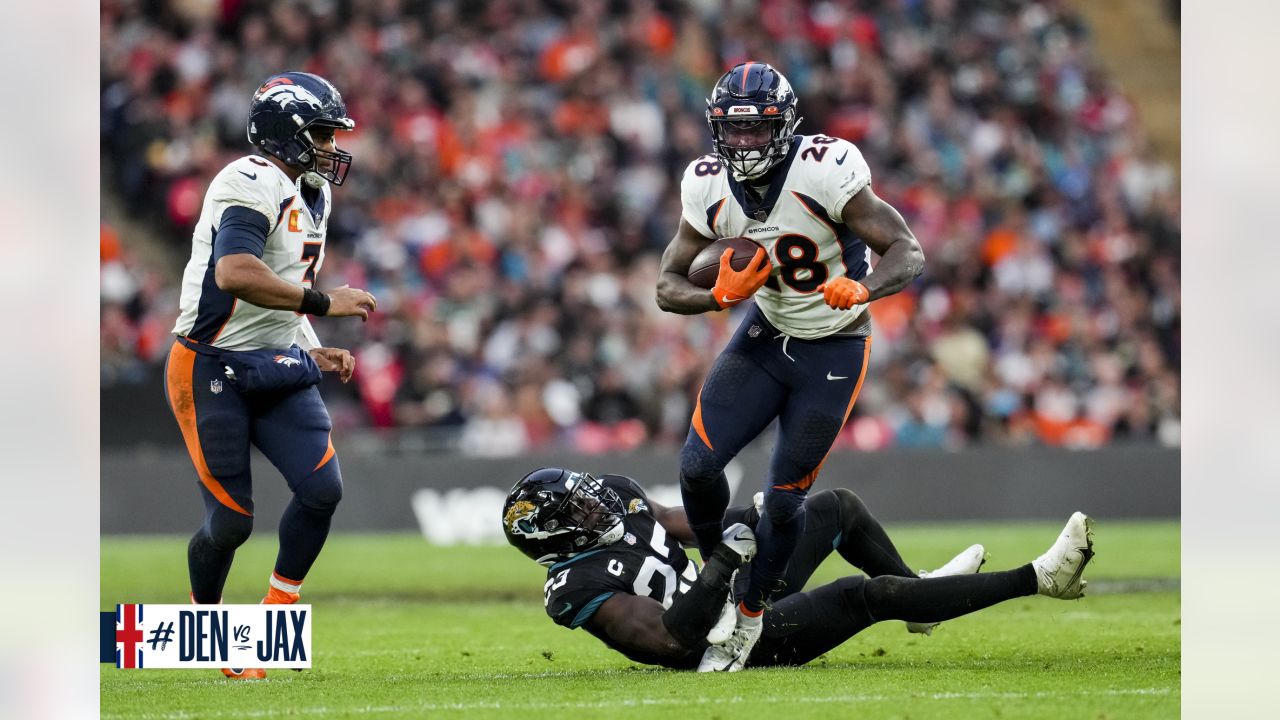 Denver Broncos 21-17 Jacksonville Jaguars: Latavius Murray's late touchdown  leads Broncos past Jaguars at Wembley, NFL News