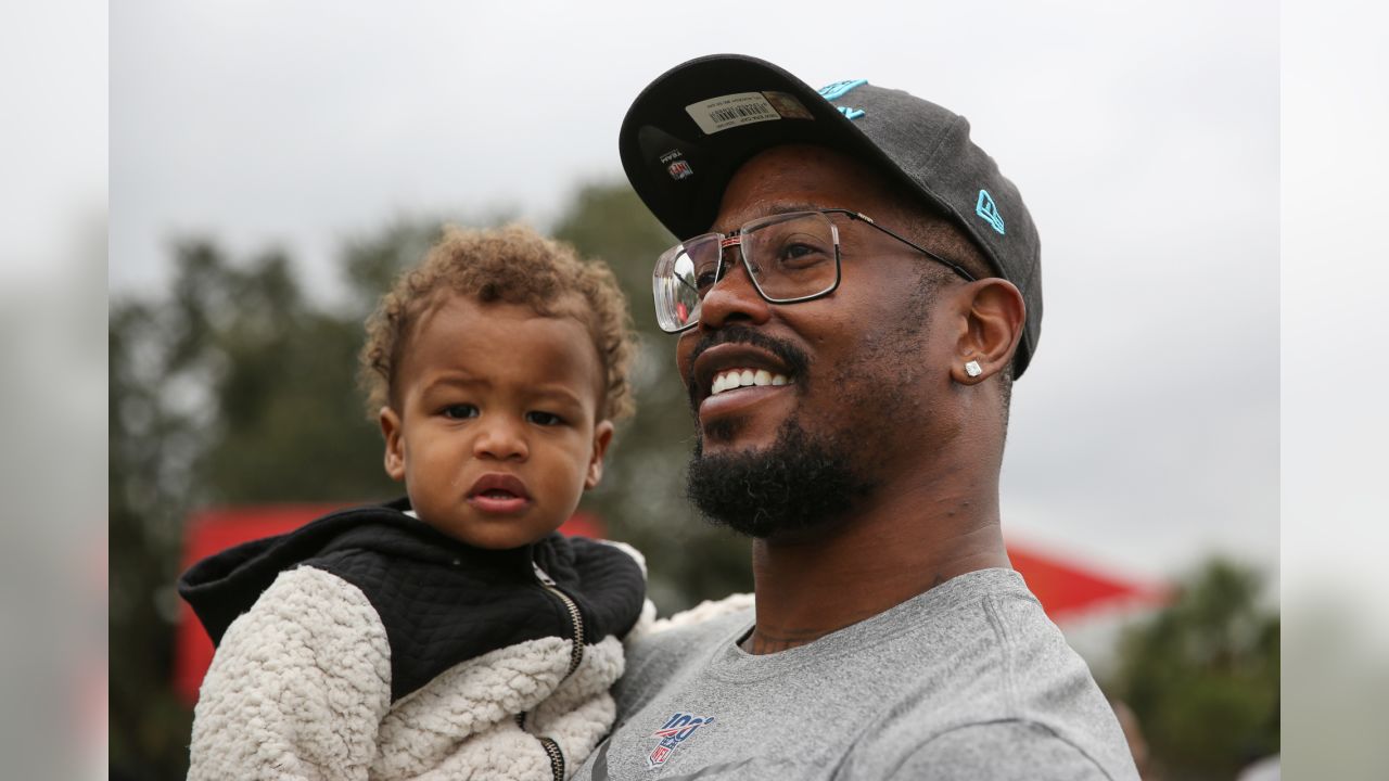 Von Miller Welcomes Baby Boy; Has a Very Unique First Name