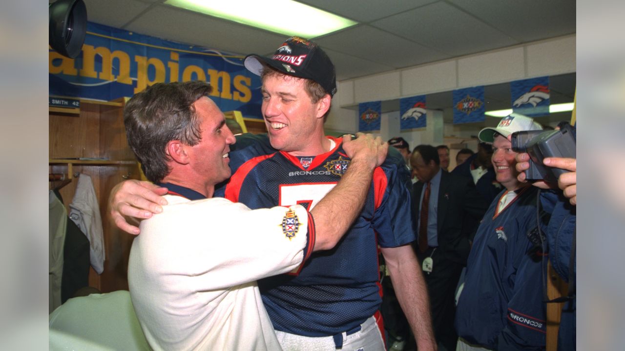 John Elway talks Peyton Manning courtship, four-year run, retirement – The  Denver Post