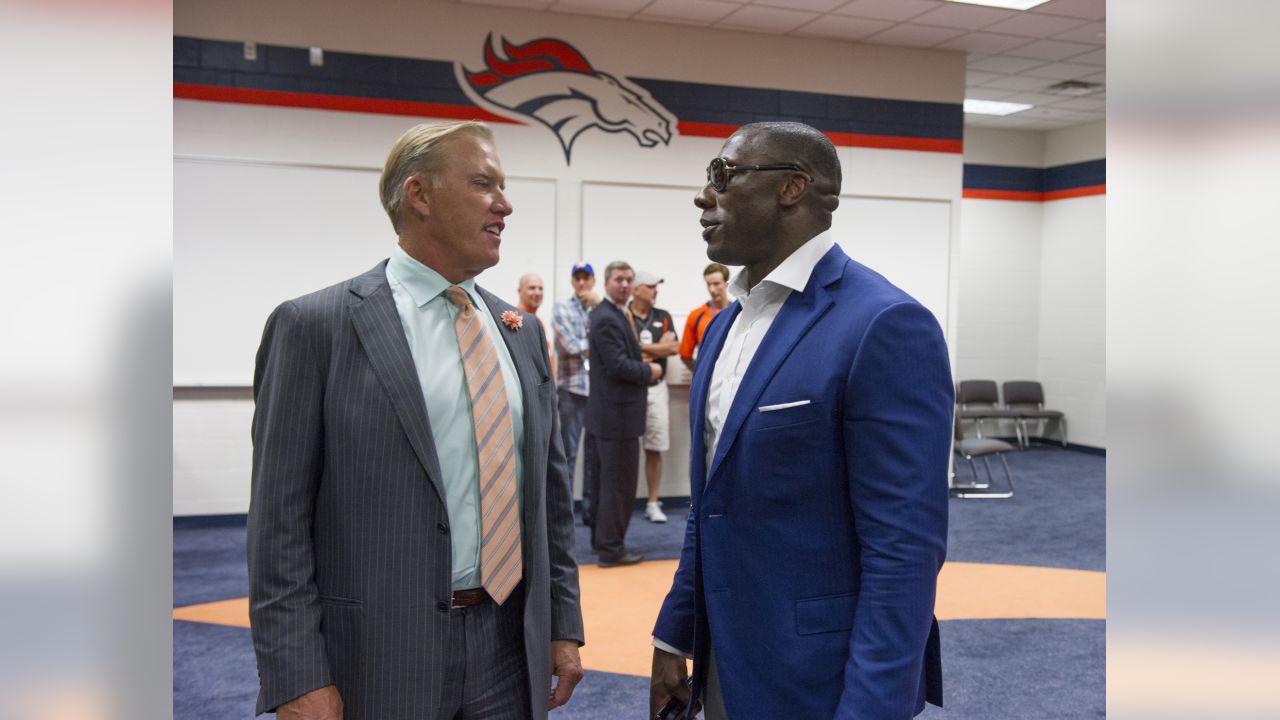 John Elway to Shannon Sharpe on a 50-Yard TD pass against the Seahawks